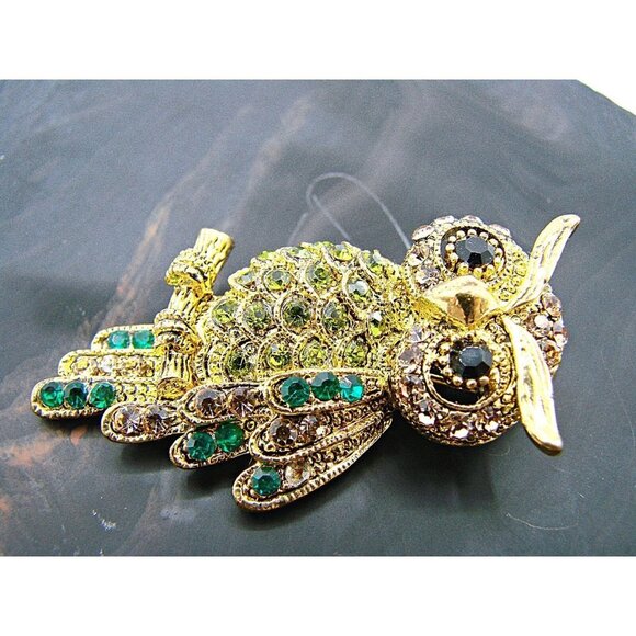 Vintage Mixed Rhinestones Emerald Peridot Owl on a Branch Brooch Gold Tone 2x1" - Picture 3 of 10